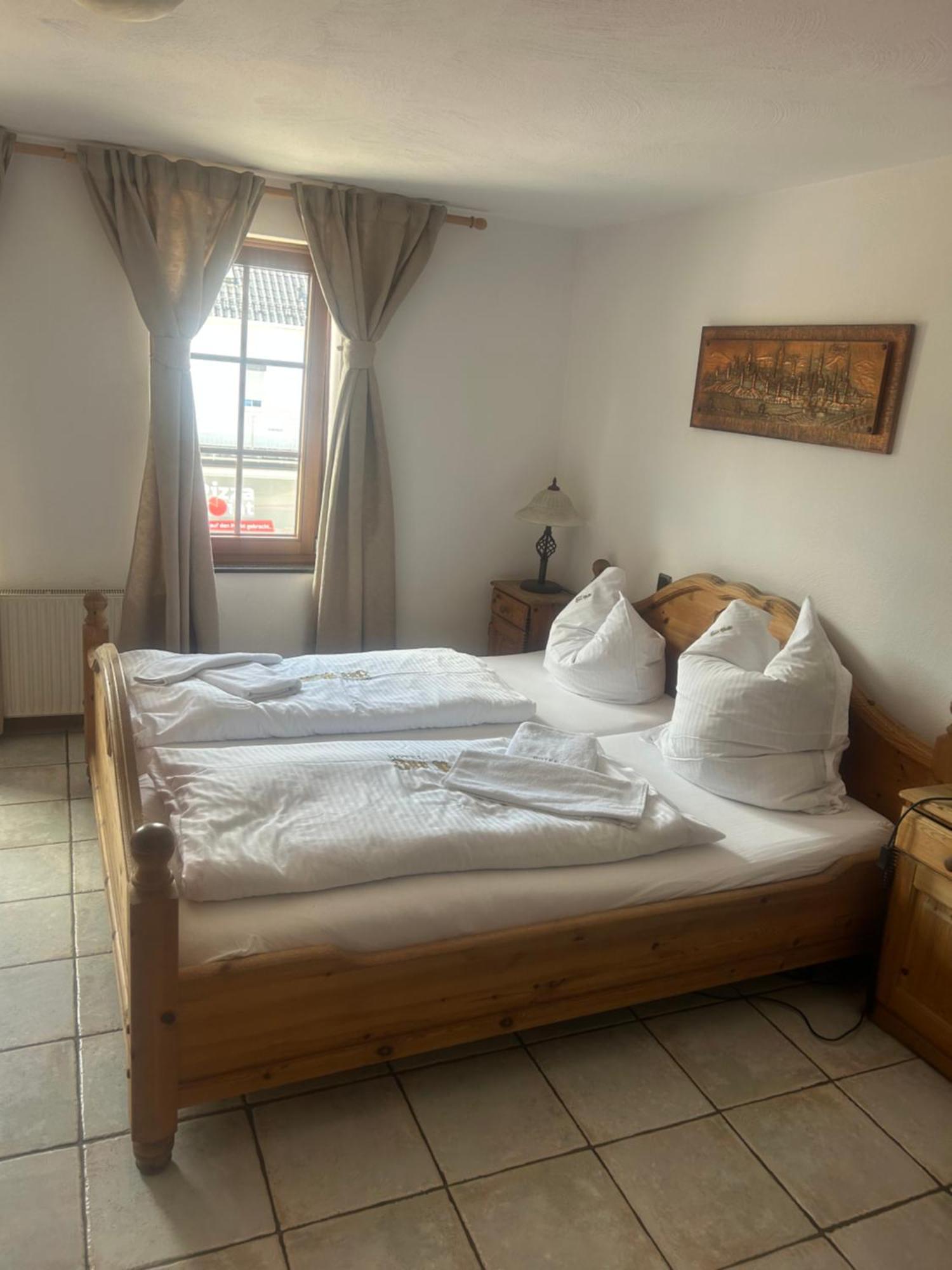Gasthof Zur Post Siegen Zewnętrze zdjęcie