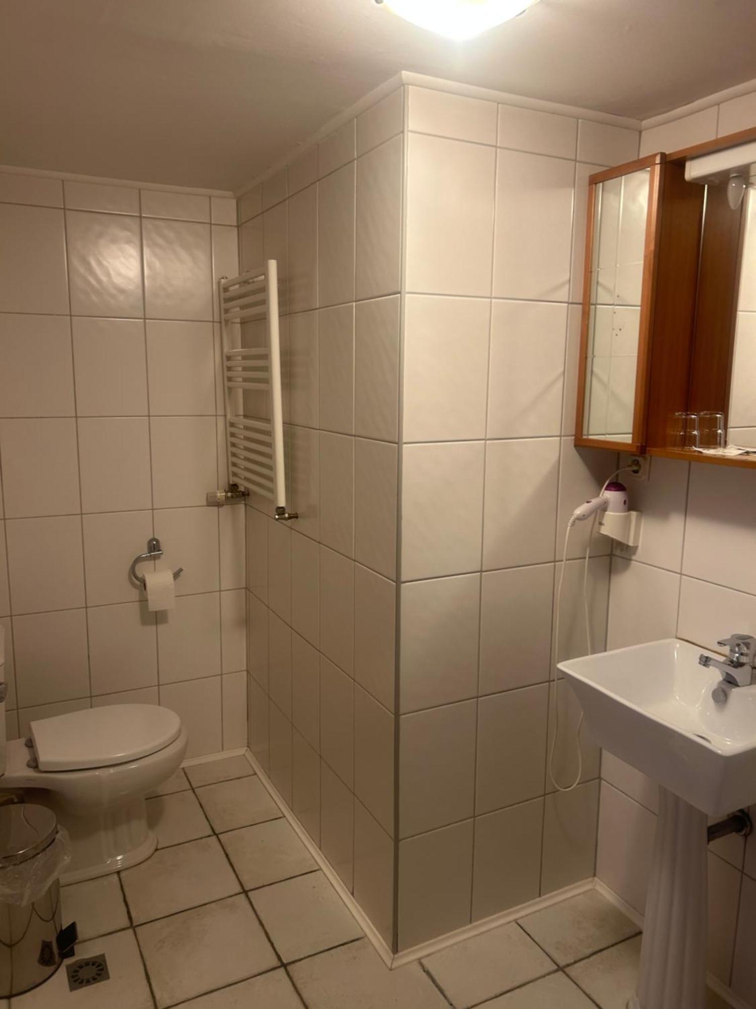 Gasthof Zur Post Siegen Zewnętrze zdjęcie